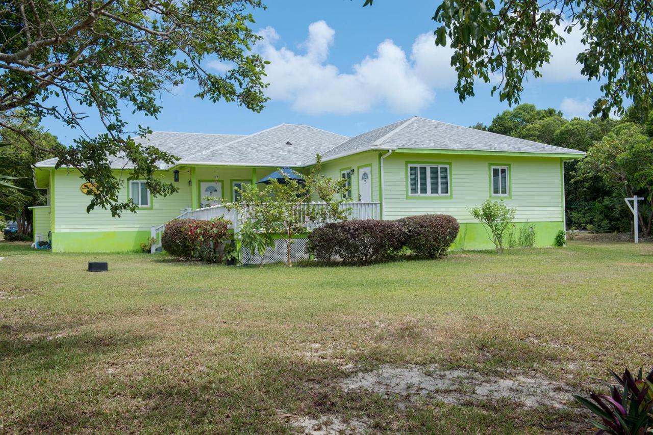 Sir Charles Guest House Palmetto Point Екстериор снимка